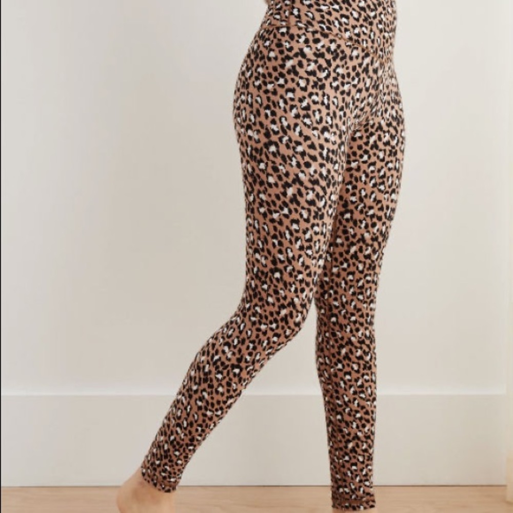 Aerie Leopard Print Leggings